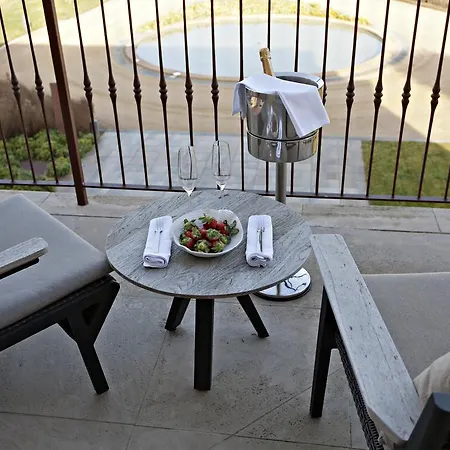 Hotel Casa Anamaria 4*